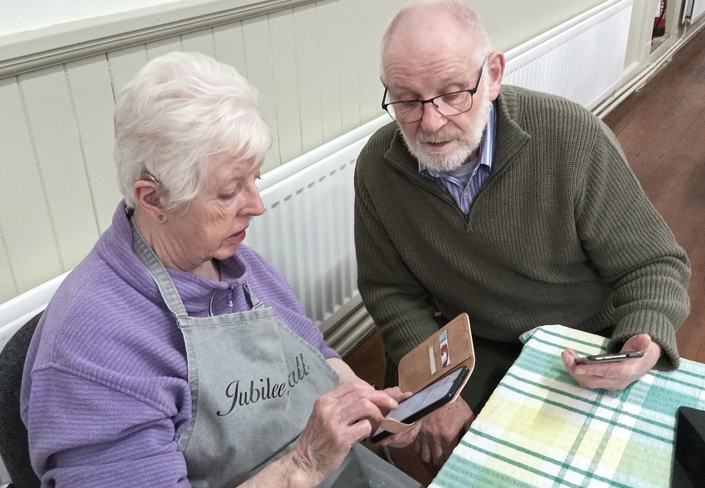 Struggling with tech? Digital support sessions across Northumberland featured image