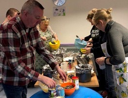 Pop up hubs show benefits of slow cookers